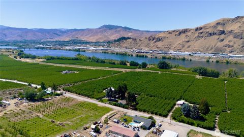 4477 NW Cascade Avenue, East Wenatchee, WA 98802 - MLS#: 2335820