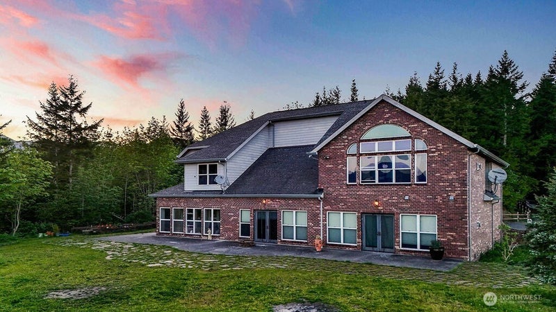542 Doe Run Road