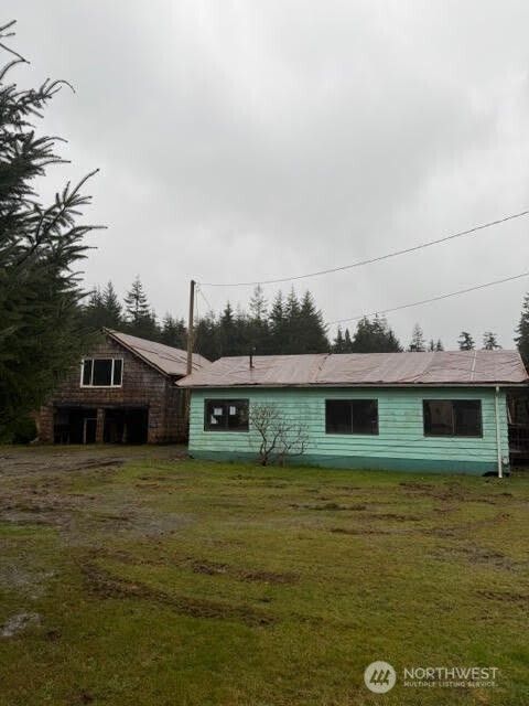 Photo of 4 Kirkpatrick Road, Hoquiam, WA 98550 (MLS # 2487894)