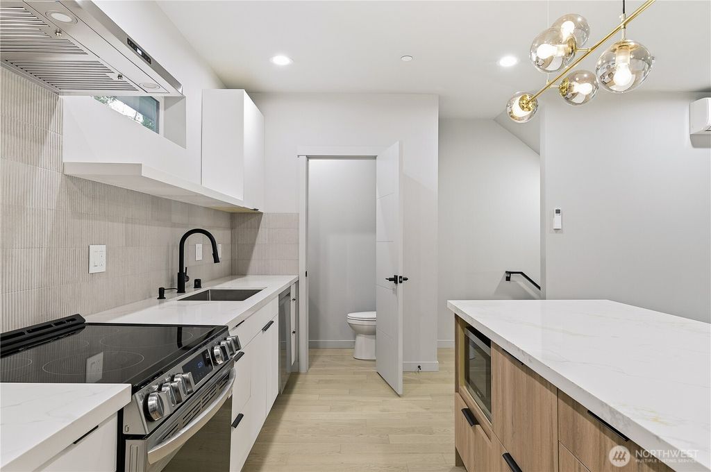 Photo of 11831 59th Avenue S #B, Seattle, WA 98178 (MLS # 2452642)