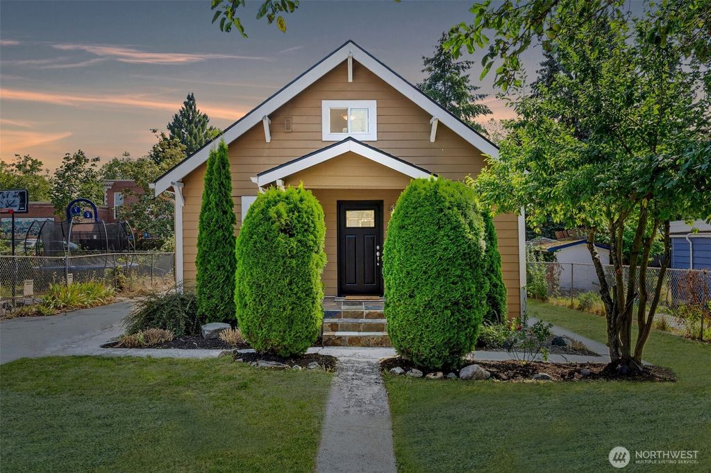 Photo of 8632 45th Avenue S, Seattle, WA 98118 (MLS # 2552317)