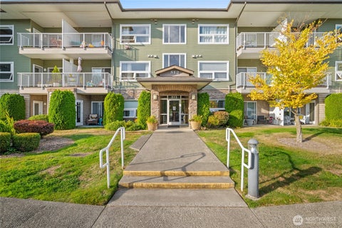 Photo of 512 Darby Drive #106, Bellingham, WA 98226 (MLS # 2587670)