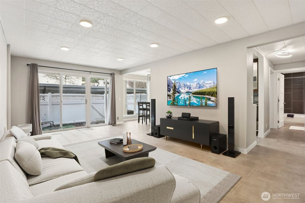 Photo of 831 126th Place NE #B107, Bellevue, WA 98005 (MLS # 2355091)