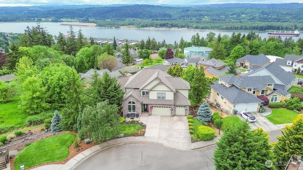 Photo of 125 San Gabriel Court, Kalama, WA 98625 (MLS # 2524692)
