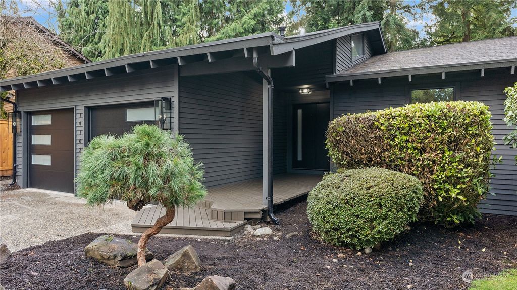 Photo of 14163 91st Court NE, Kirkland, WA 98034 (MLS # 2321150)