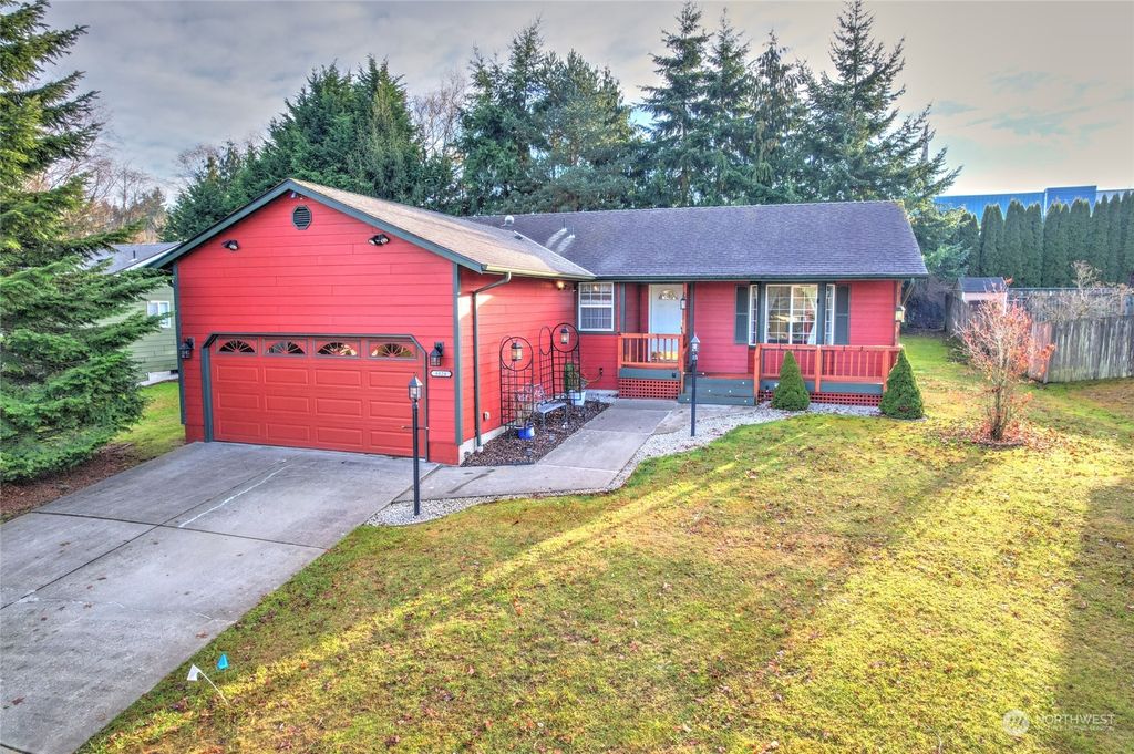 Photo of 6824 87th Avenue NE, Marysville, WA 98270 (MLS # 2022123)