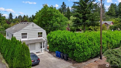 Photo of 2010 2012 Dickinson Avenue NW, Olympia, WA 98502 (MLS # 2393341)