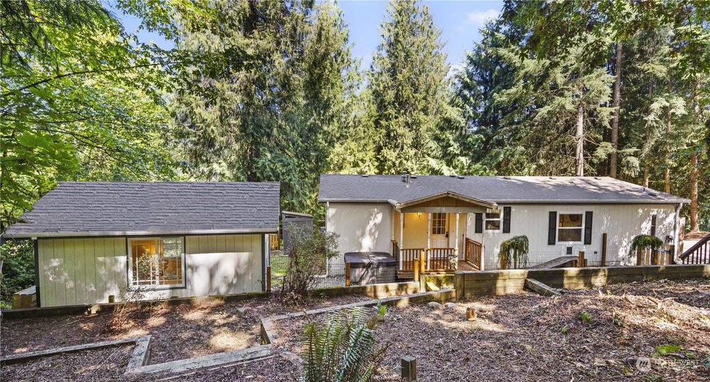 Photo of 19426 SE 128th Street, Renton, WA 98059 (MLS # 2267061)