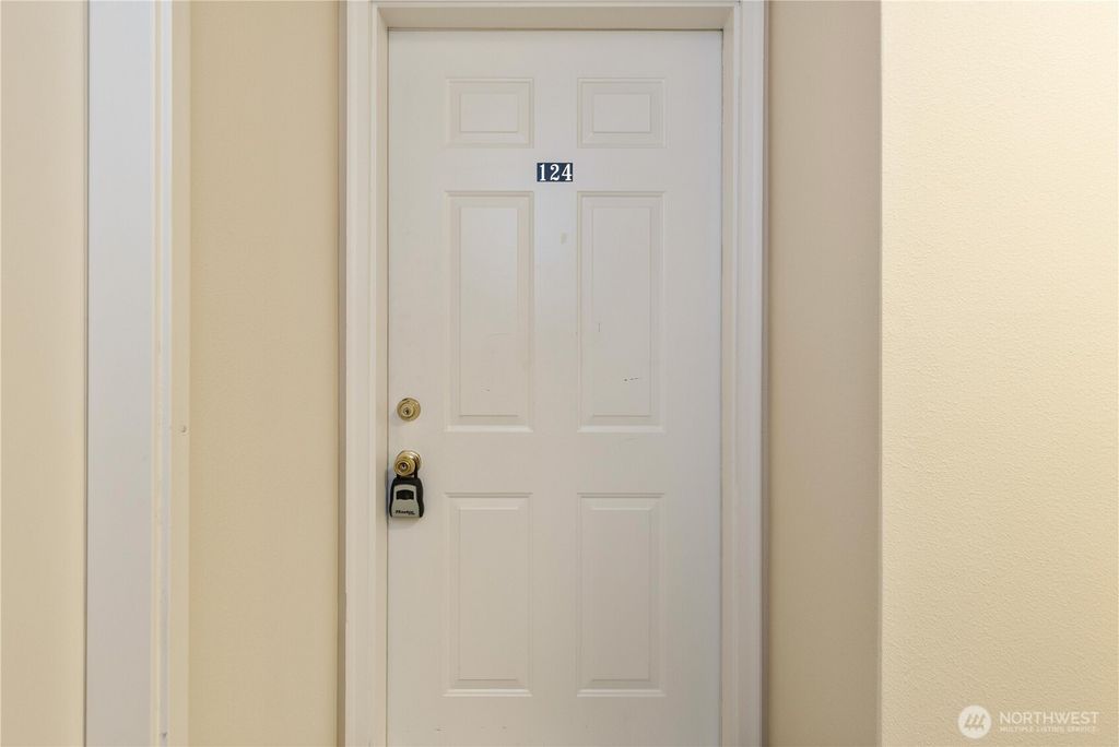 Photo of 1910 W Casino Road #124, Everett, WA 98204 (MLS # 2418955)