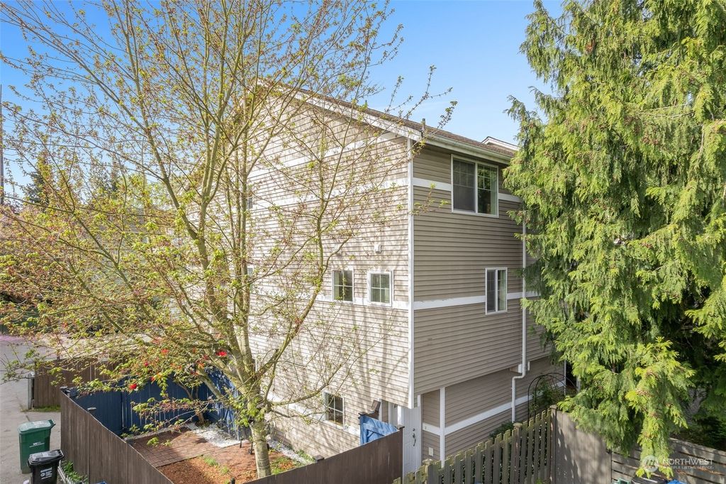 Photo of 10520 Whitman Avenue N #E, Seattle, WA 98133 (MLS # 2066073)
