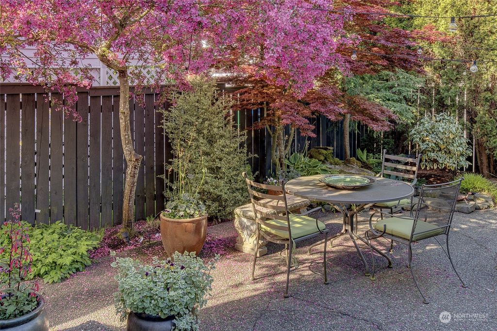Photo of 2031 42nd Avenue E, Seattle, WA 98112 (MLS # 2318192)