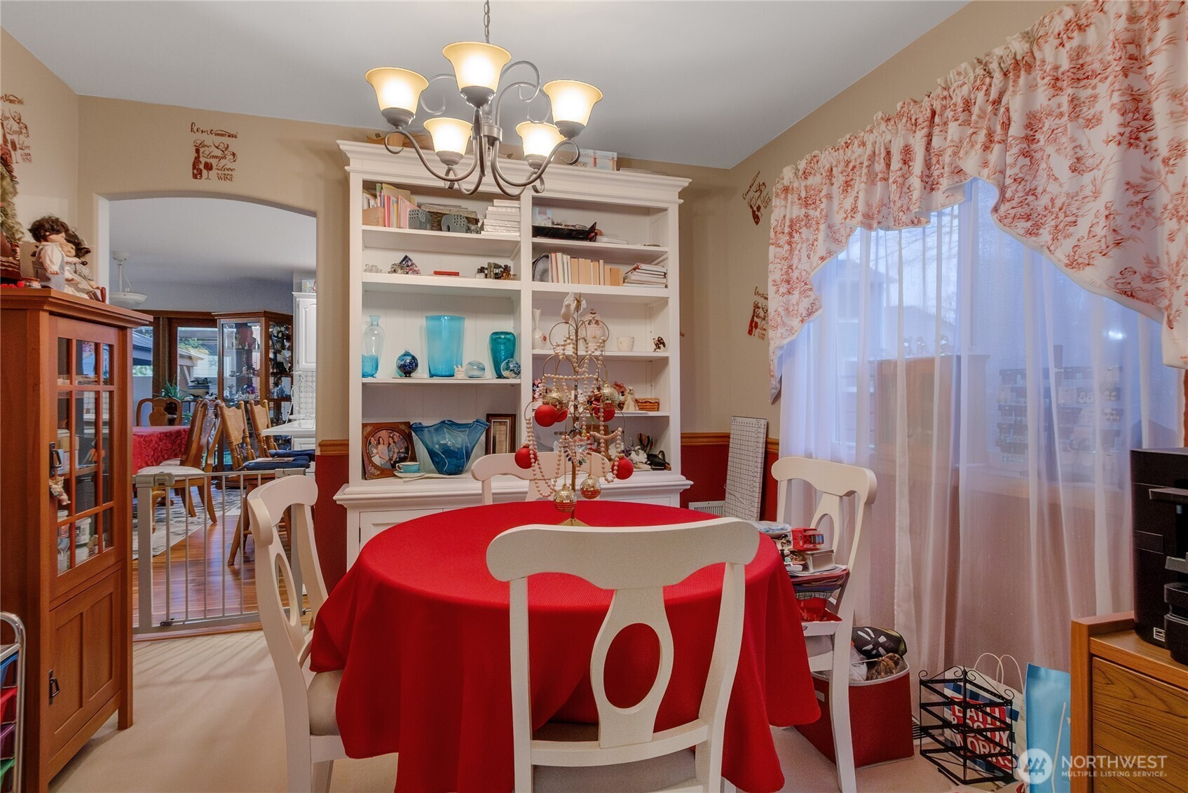 2915 Stirling Court SE