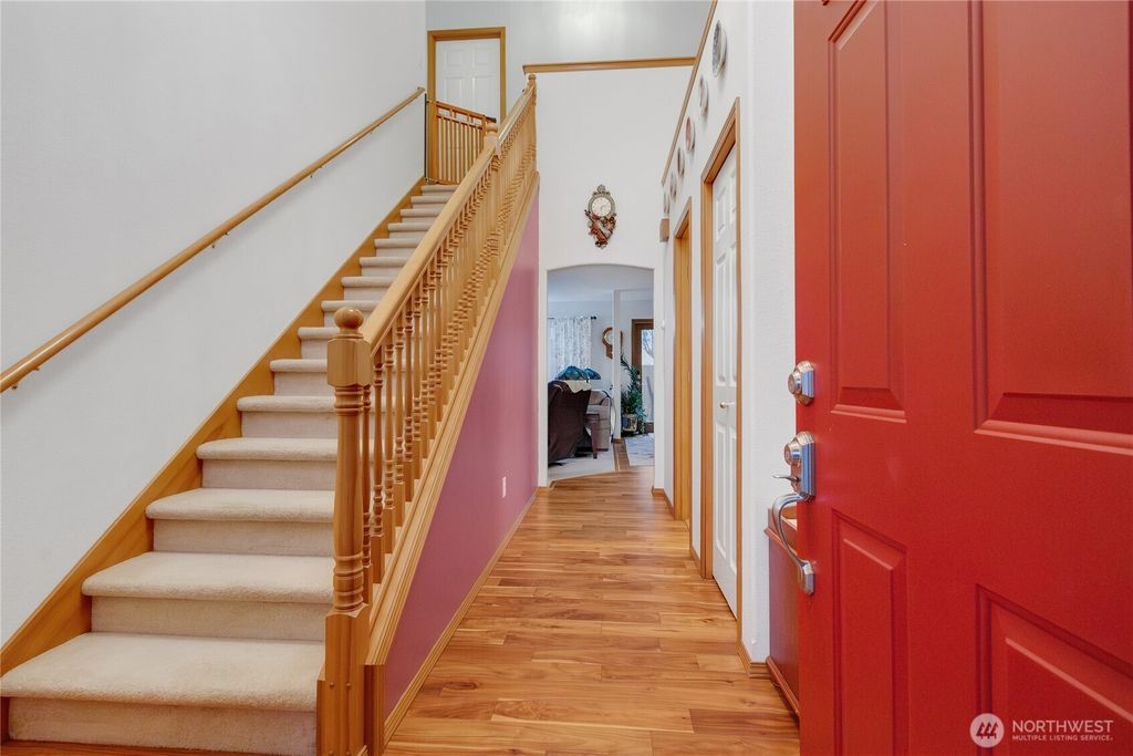 Photo of 2915 Stirling Court SE, Olympia, WA 98501 (MLS # 2459172)