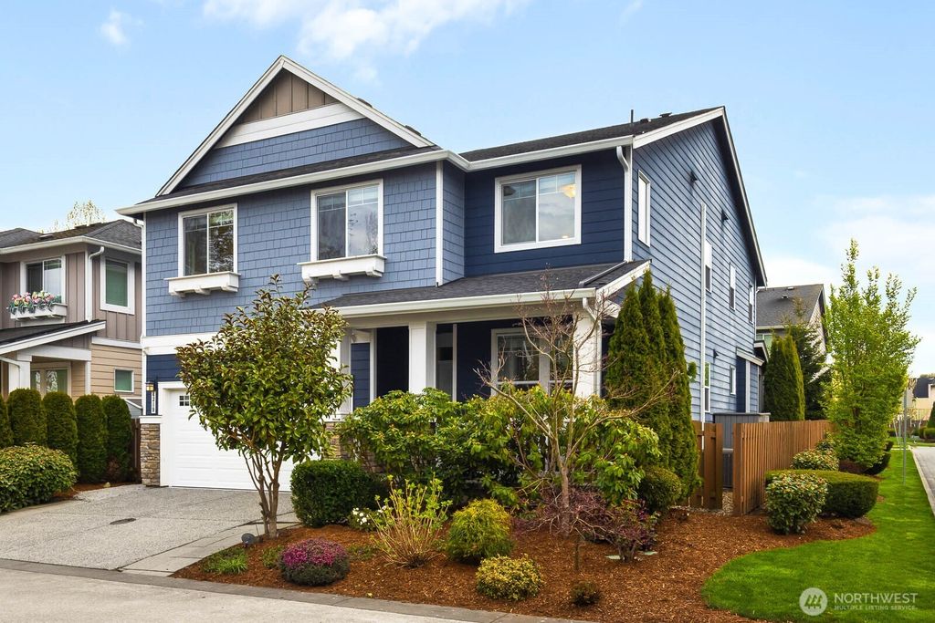 Photo of 4319 30th Dr SE, Everett, WA 98203 (MLS # 2505588)