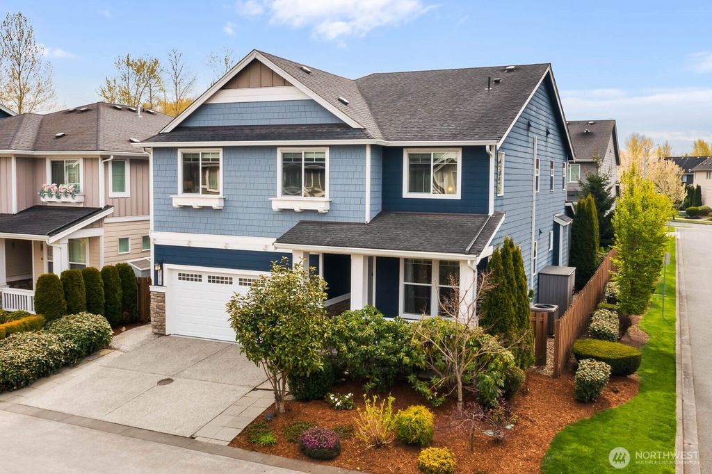 Photo of 4319 30th Dr SE, Everett, WA 98203 (MLS # 2505588)