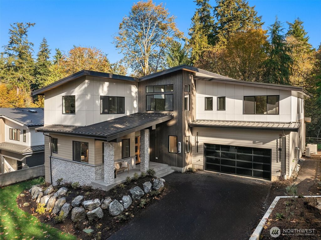 Photo of 5214 Forest Avenue SE, Mercer Island, WA 98040 (MLS # 2270253)