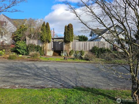 Photo of 5912 45th Avenue SW, Seattle, WA 98136 (MLS # 2484945)