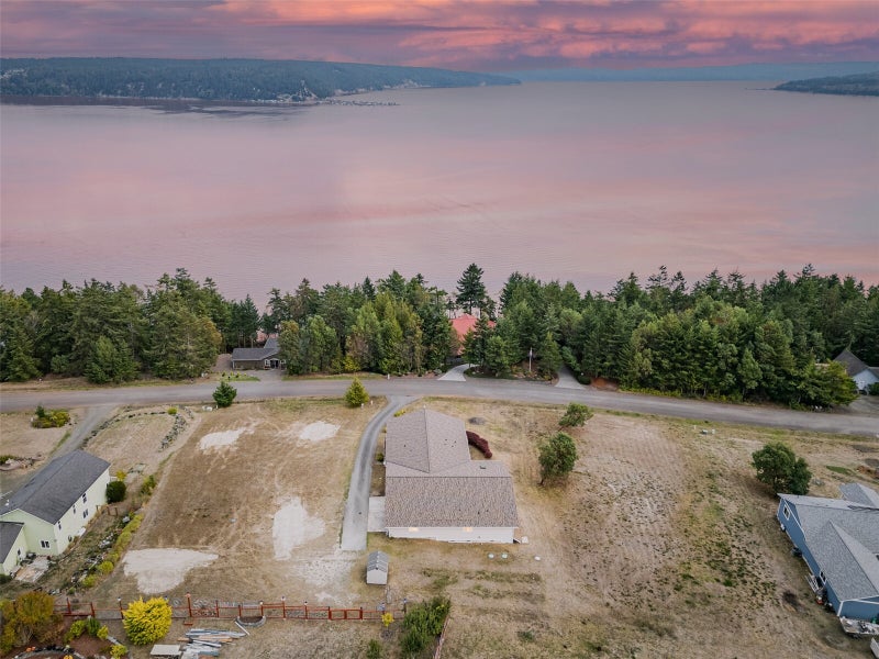 382 Discovery View Drive