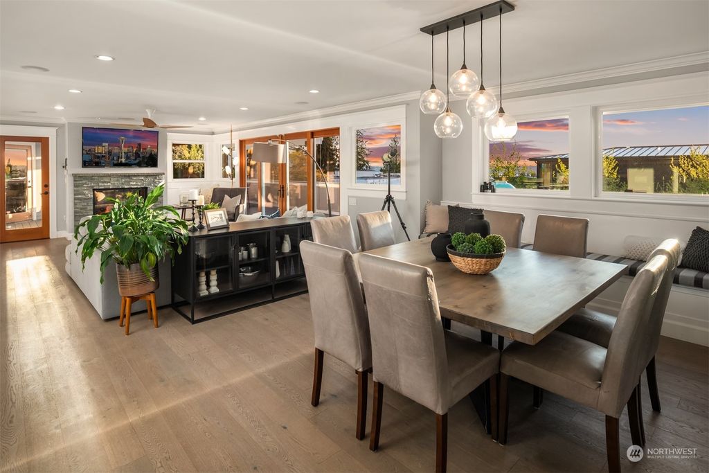 listing image 9363090086260687648