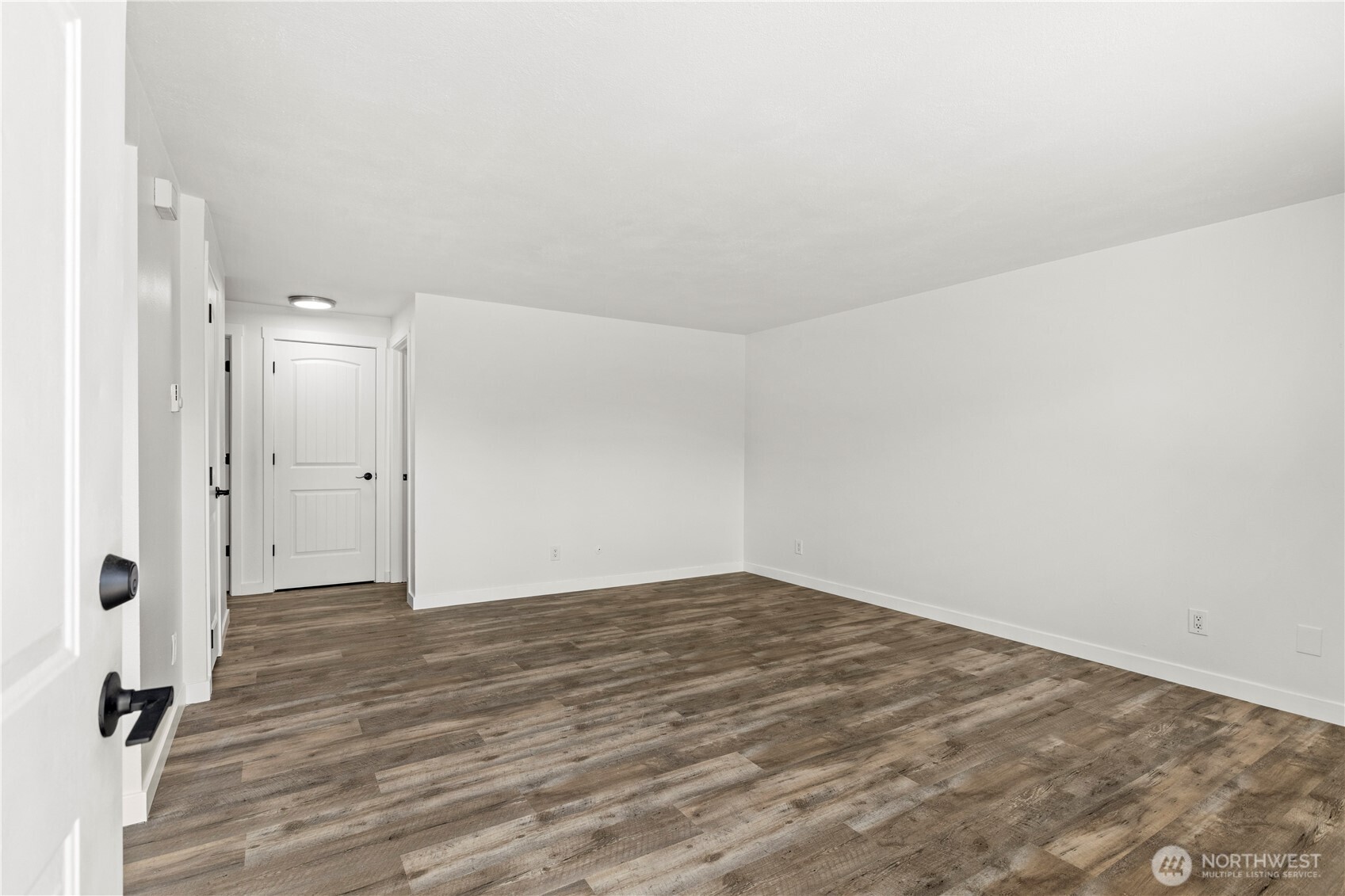 813 Woodford Avenue N