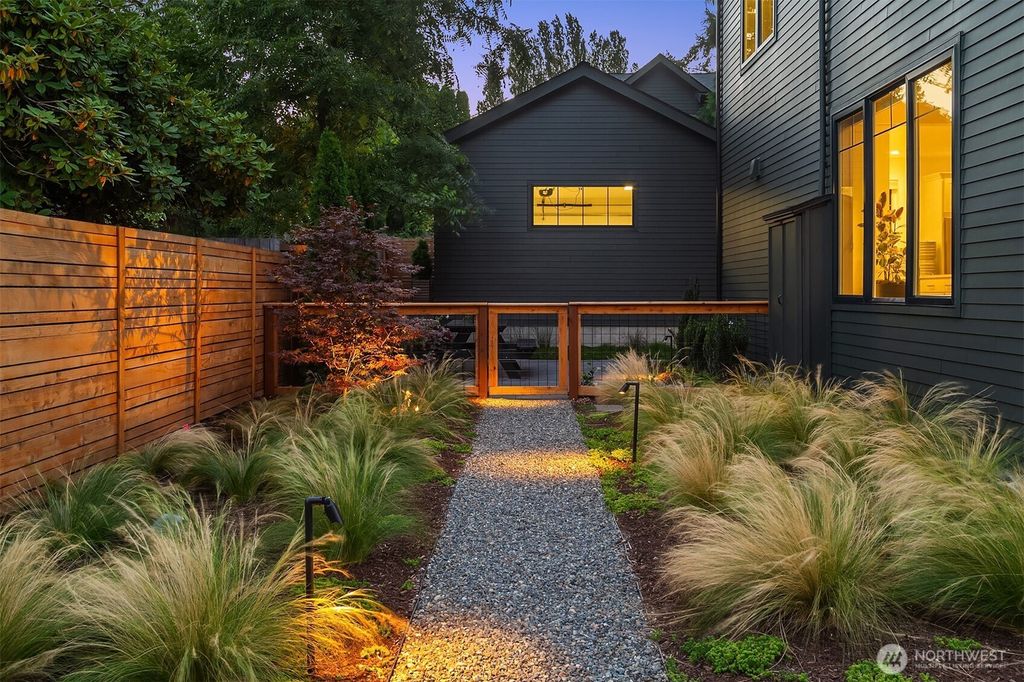 listing image 9360421651905834287