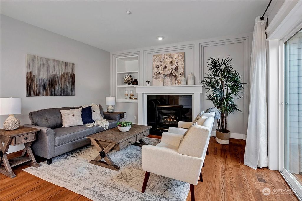 Photo of 750 State Street #D, Kirkland, WA 98033 (MLS # 2194043)
