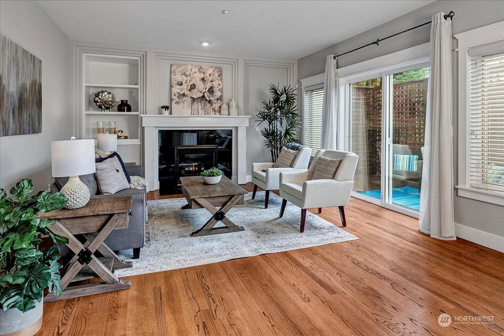 Photo of 750 State Street #D, Kirkland, WA 98033 (MLS # 2194043)