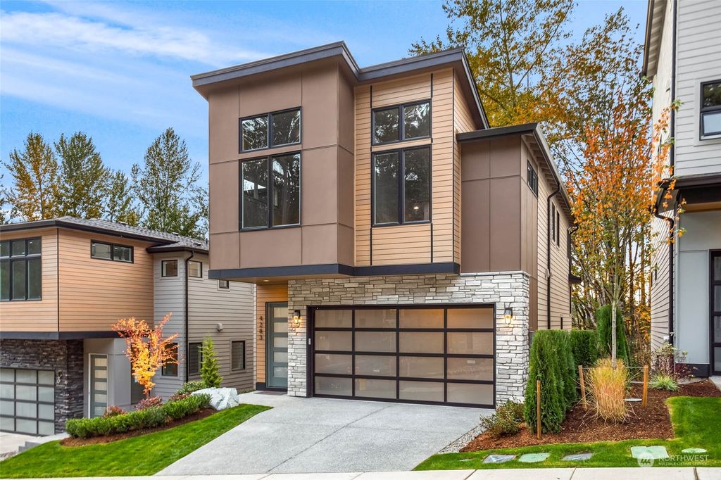 Photo of 4283 216th Place SE, Issaquah, WA 98029 (MLS # 2074079)