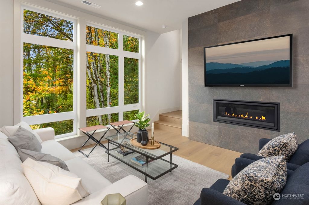 Photo of 4283 216th Place SE, Issaquah, WA 98029 (MLS # 2074079)