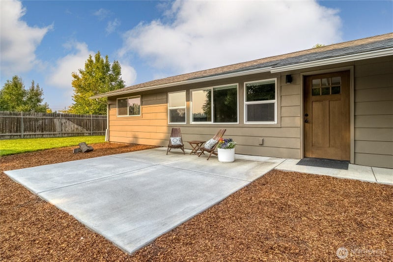 2159 Solara Ln