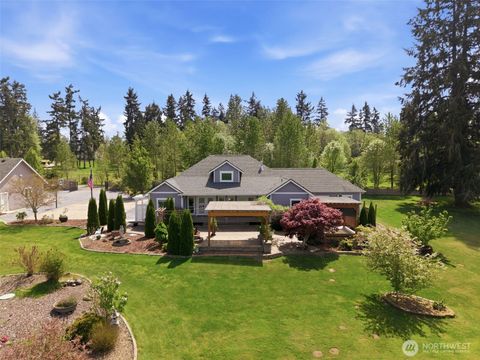 Photo of 14532 130th Lane SE, Yelm, WA 98597 (MLS # 2494979)