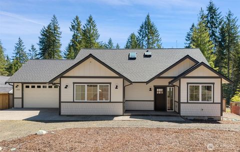 Photo of 200 E Susan Lane, Union, WA 98592 (MLS # 2515929)