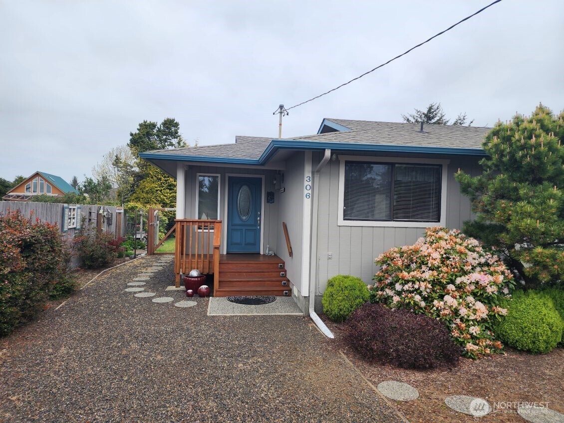 306 Cockle Street SW