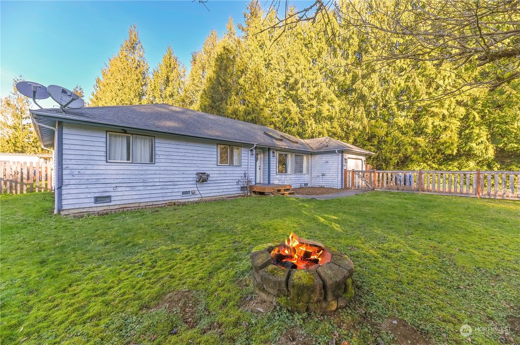 Photo of 16220 358th Avenue SE, Sultan, WA 98294 (MLS # 2326802)