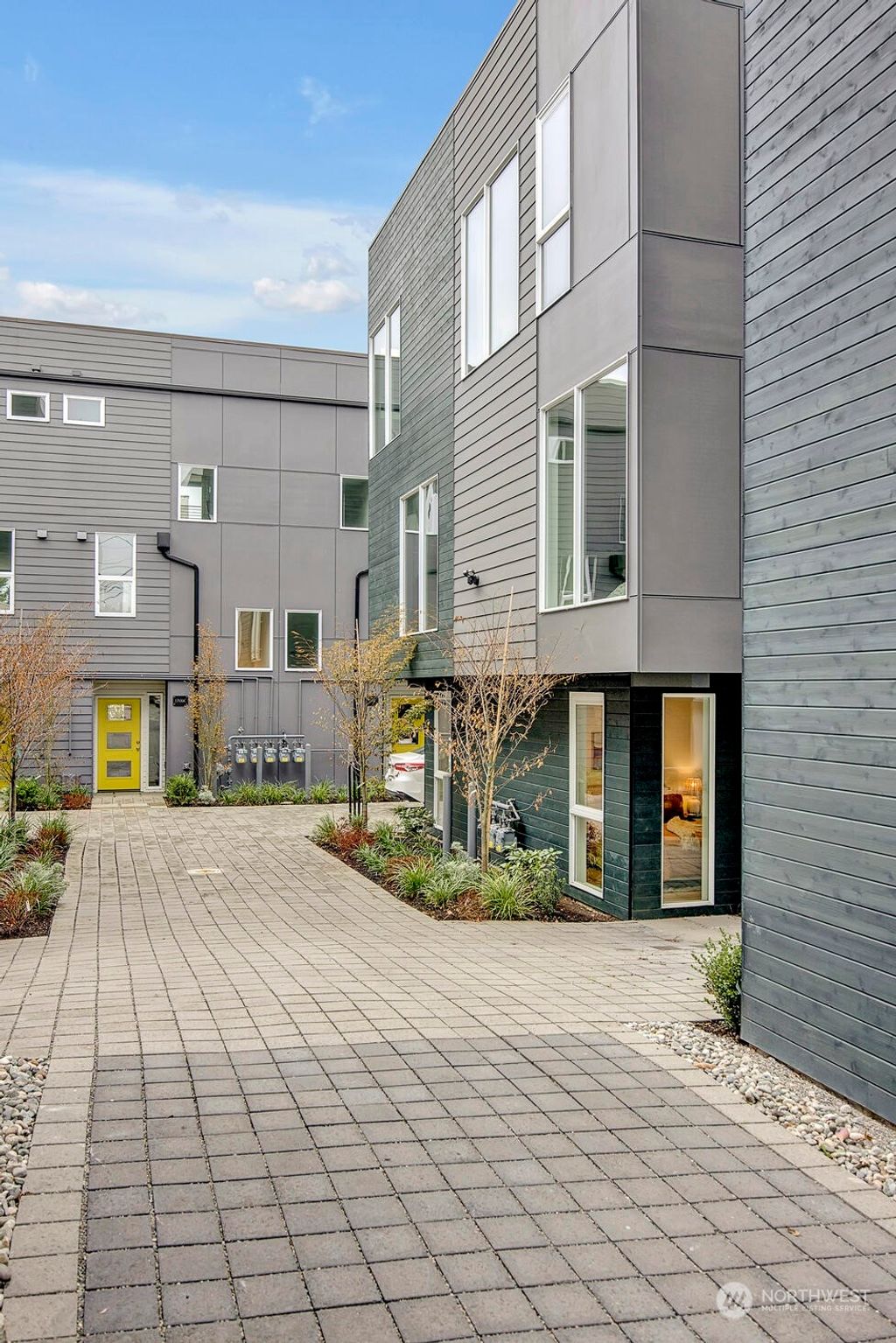 Photo of 2709 E Yesler Way #B, Seattle, WA 98122 (MLS # 2309862)