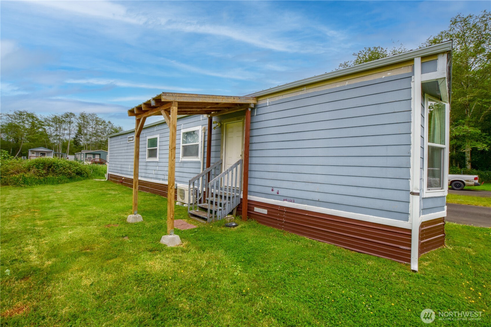 2000 Broadway Avenue 60