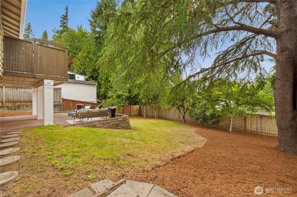 Photo of 519 220th Street SW, Bothell, WA 98021 (MLS # 2398700)