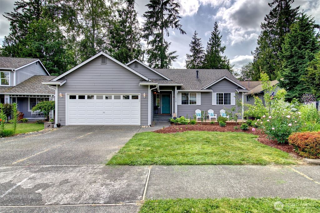 Photo of 17508 Redhawk Drive, Arlington, WA 98223 (MLS # 2385647)