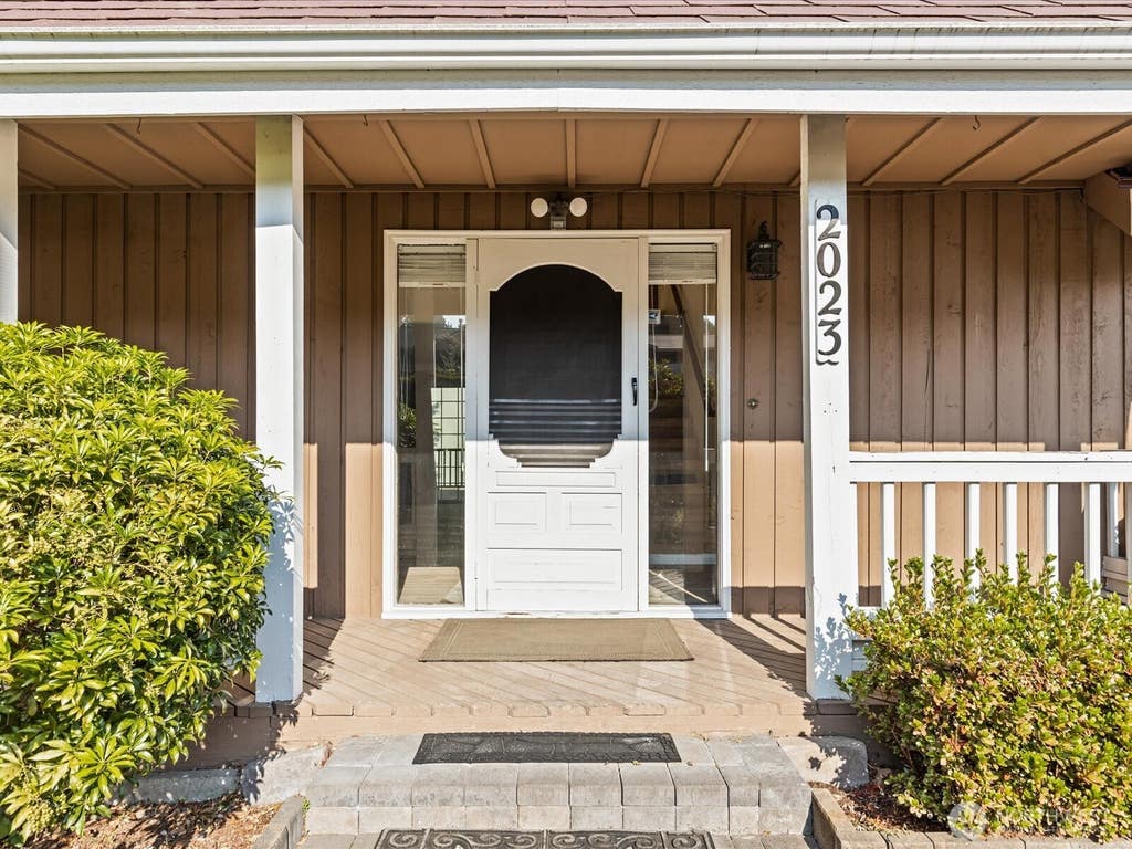 Photo of 2023 114th Avenue NE, Lake Stevens, WA 98258 (MLS # 2565385)