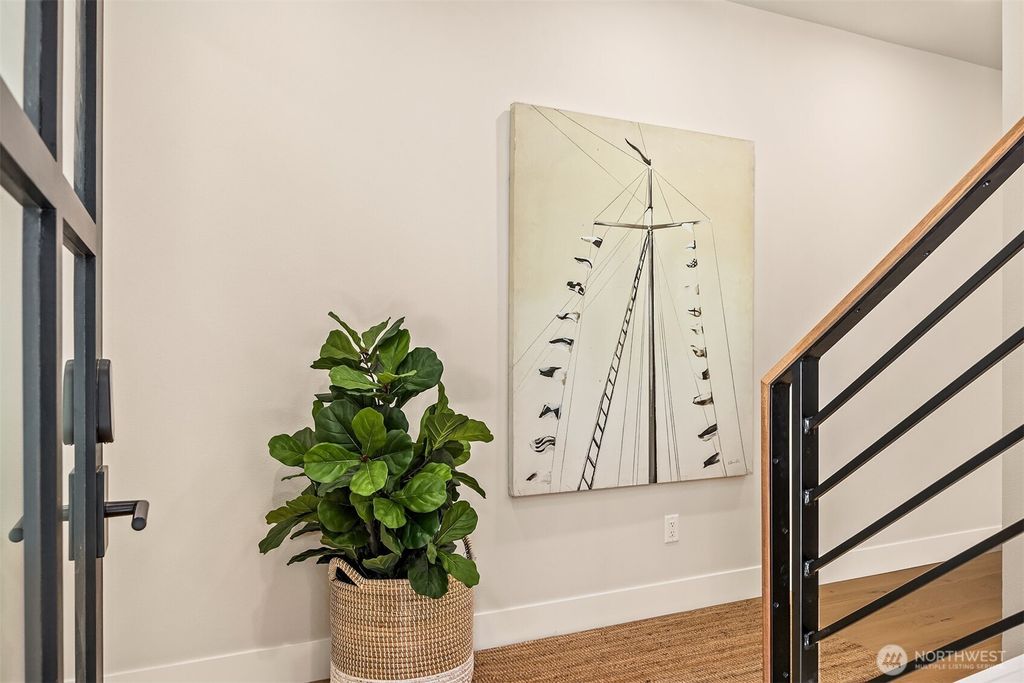 Photo of 10511 NE 112th Street, Kirkland, WA 98033 (MLS # 2425514)