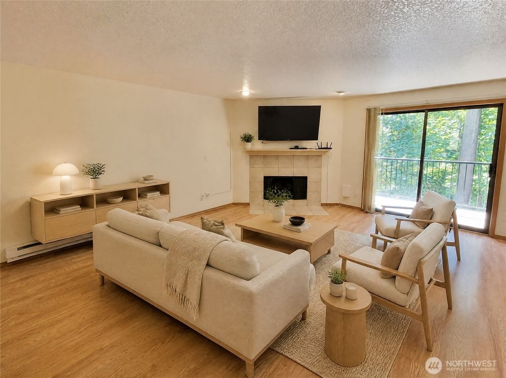 Photo of 15416 40th Avenue W #42, Lynnwood, WA 98087 (MLS # 2550983)