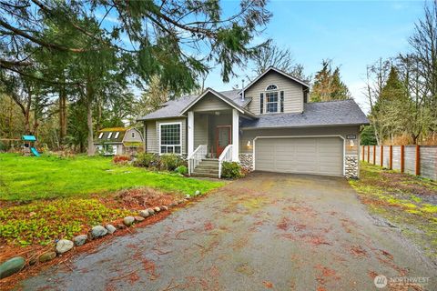 Photo of 6013 98th Street NW, Marysville, WA 98271 (MLS # 2493700)