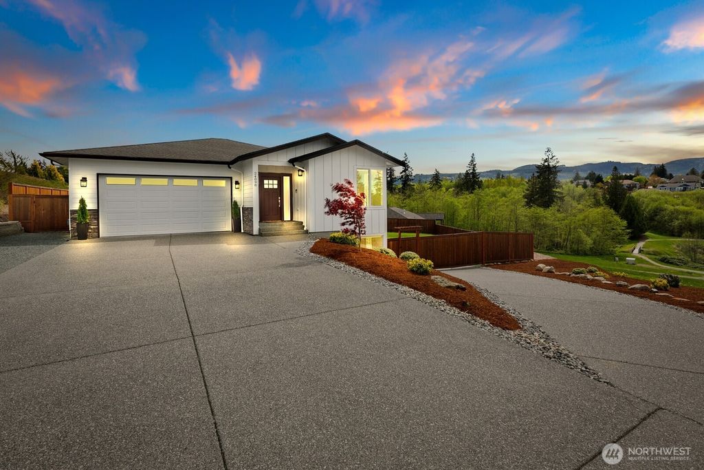 Photo of 24098 Bass Pro Place, Mount Vernon, WA 98274 (MLS # 2511929)