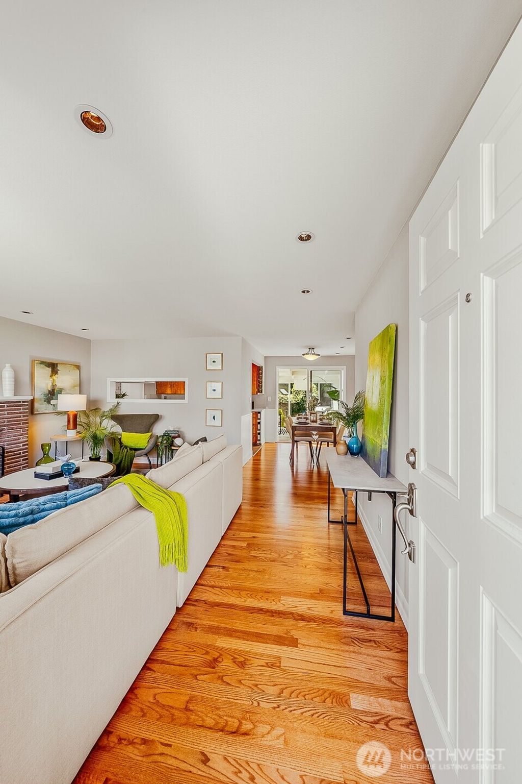 Photo of 8433 34th Avenue SW, Seattle, WA 98126 (MLS # 2436350)