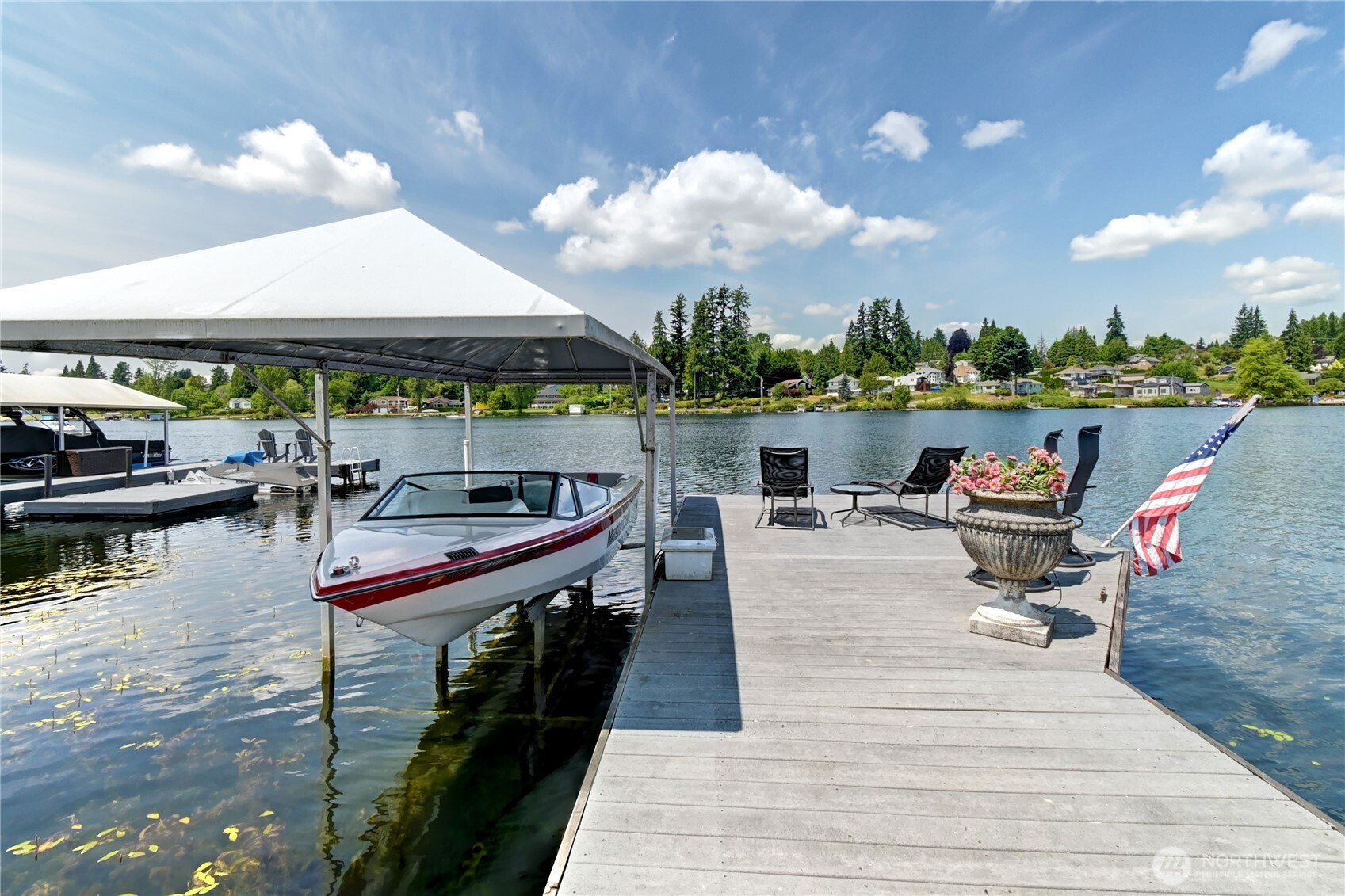 1504 E Lakeshore Drive