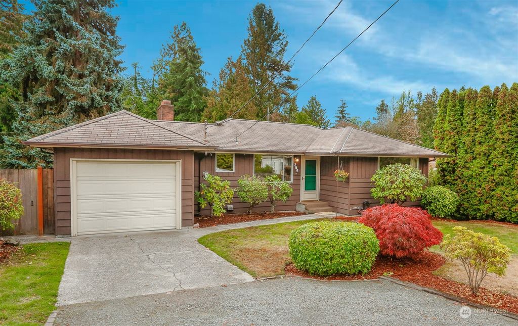 Photo of 369 NE 163rd Street, Shoreline, WA 98155 (MLS # 2038383)