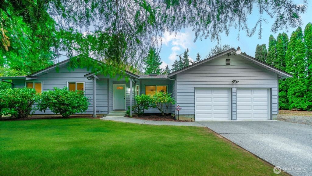 Photo of 15809 SE 322nd Street, Auburn, WA 98092 (MLS # 2438160)