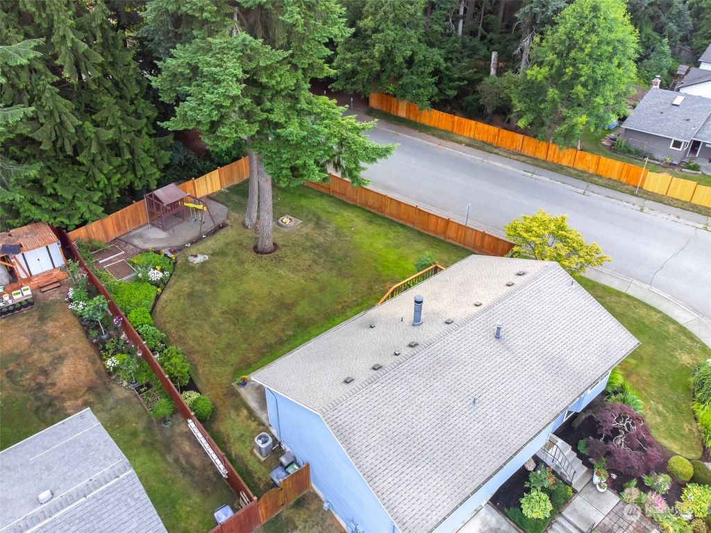 Photo of 14200 60th Avenue SE, Everett, WA 98208 (MLS # 2138000)