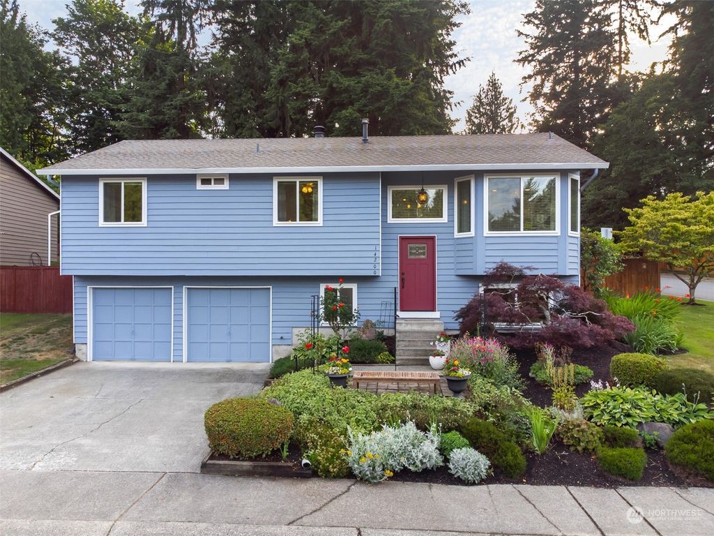 Photo of 14200 60th Avenue SE, Everett, WA 98208 (MLS # 2138000)
