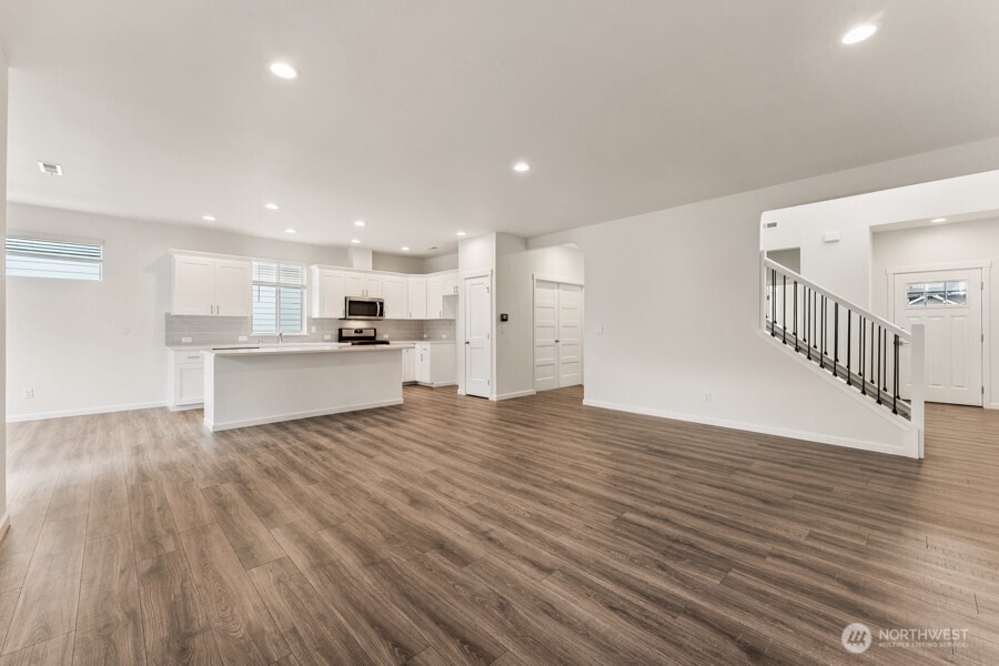 10004 Merrick Street SE 349